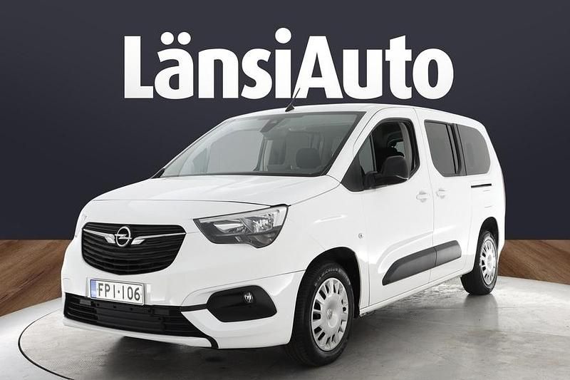 Valkoinen Käytetty 2022 Opel Combo Life XL Innovation Tila-auto | 23 390 € - Kuva 1/1