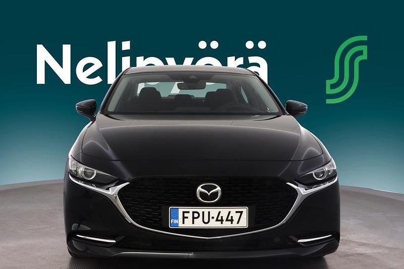 Käytetty Mazda 3 Vision 180 HP (132 kW) 2021 Musta Sedan
