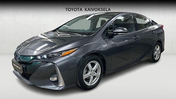 Harmaa Käytetty 2018 Toyota Prius Active Viistoperä | 15 900 € (Perustarjous) - Kuva 1/4