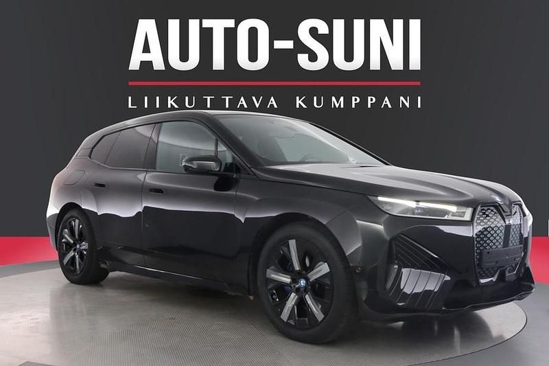Käytetty 2022 BMW iX Katumaasturi | 47 800 € (Supertarjous) - Kuva 1/3