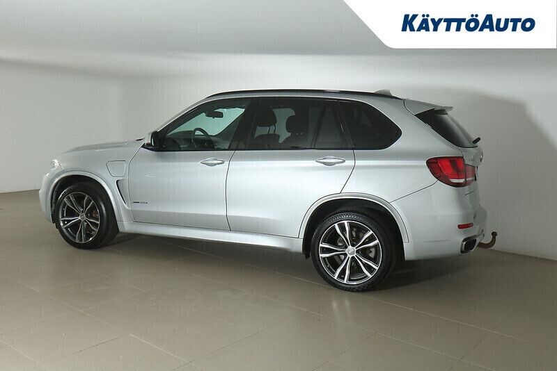 Käytetty BMW X5 Comfort Edition 333 HP (244 kW) 2016 Harmaa Katumaasturi