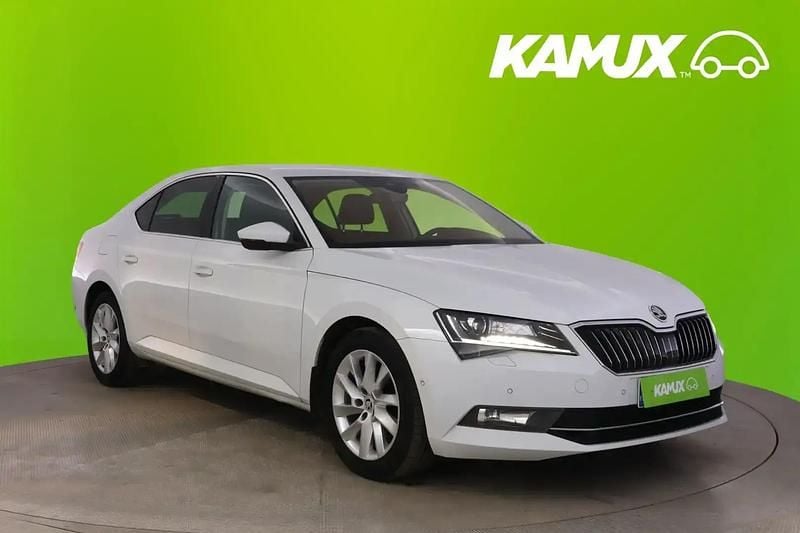 Valkoinen Käytetty 2019 Skoda Superb Business Line Sedan | 22 360 € (Perustarjous) - Kuva 1/4
