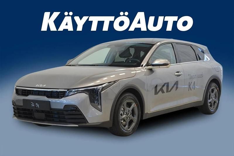 Uusi Kia K4 Comfort 150 HP (110 kW) 2026 Harmaa Viistoperä