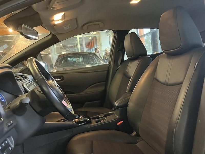 Käytetty Nissan Leaf 360º 2019 Viistoperä