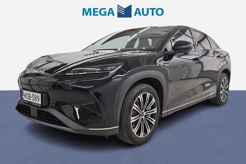 Musta Käytetty 2025 BYD Sealion 7 Comfort Katumaasturi | 44 900 € - Kuva 1/4