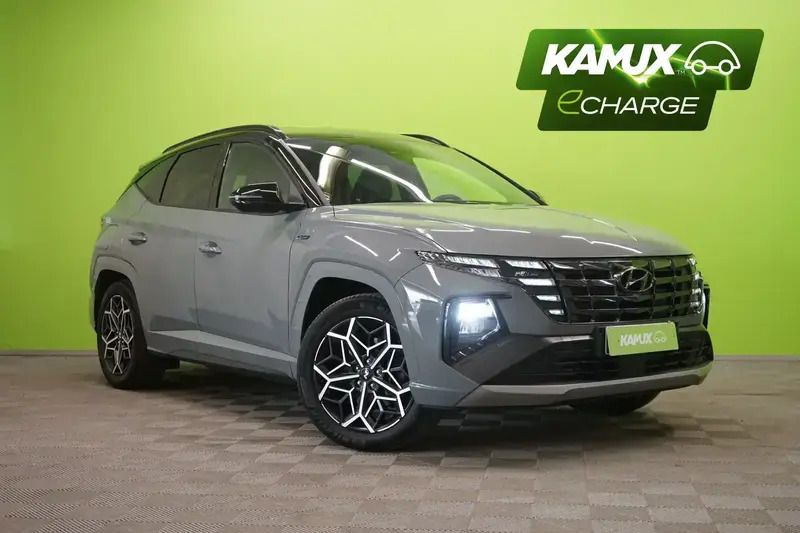 Hopea / harmaa Käytetty 2021 Hyundai Tucson N Line Katumaasturi | 29 890 € (Perustarjous) - Kuva 1/4