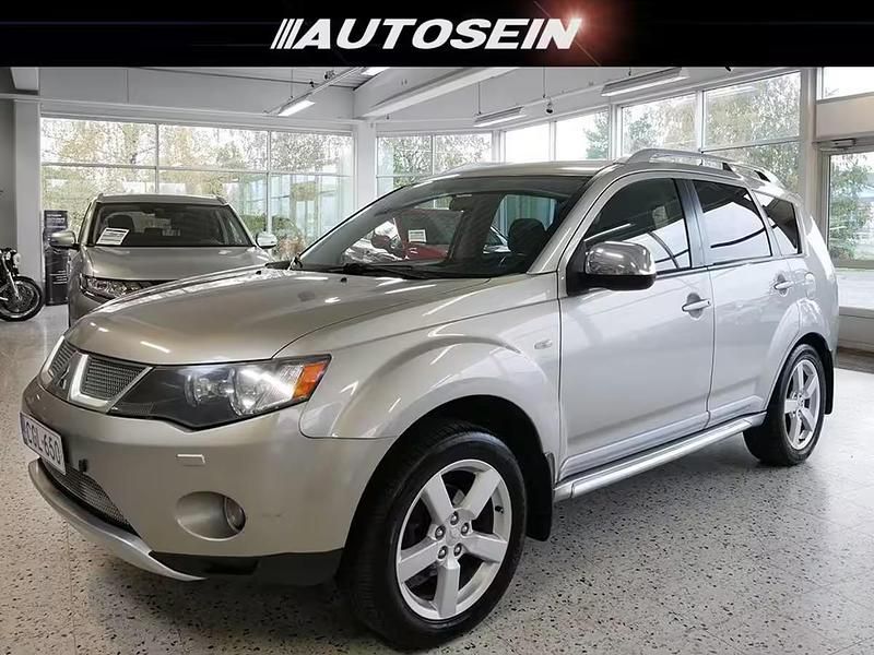 Peessi Käytetty 2007 Mitsubishi Outlander Intense+ Katumaasturi | 7 900 € - Kuva 1/4