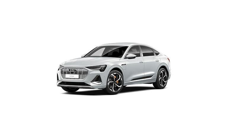 Käytetty Audi e-tron Sportback S-Line 300 kW (408 HP) 2022 Valkoinen Katumaasturi