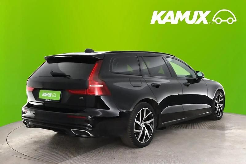 Käytetty Volvo V60 Business Edition 253 HP (186 kW) 2020 Musta Farmari