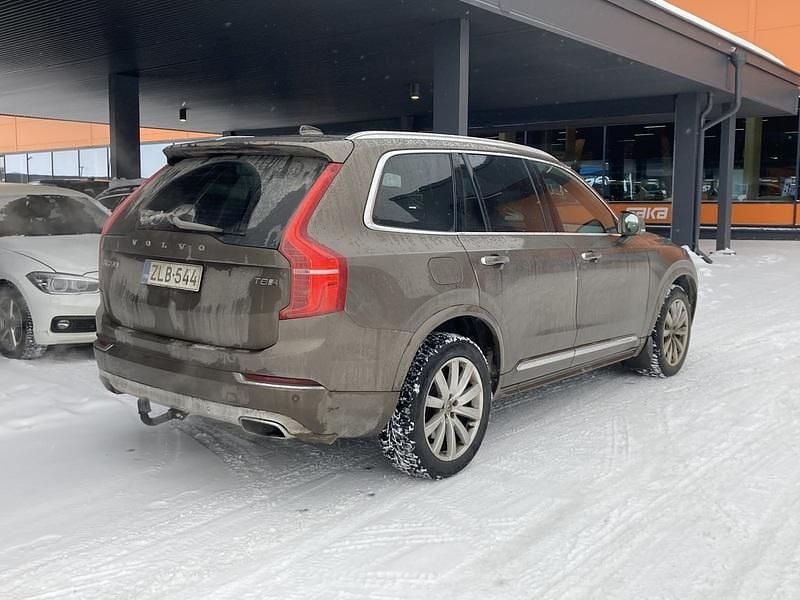 Käytetty Volvo XC90 Inscription 407 HP (299 kW) 2017 Katumaasturi