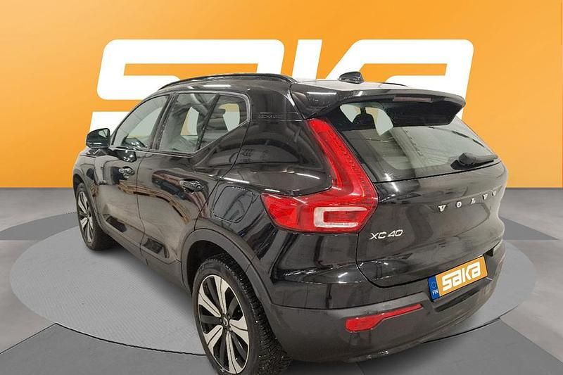 Käytetty Volvo XC40 Ultimate 300 kW (408 HP) 2023 Katumaasturi
