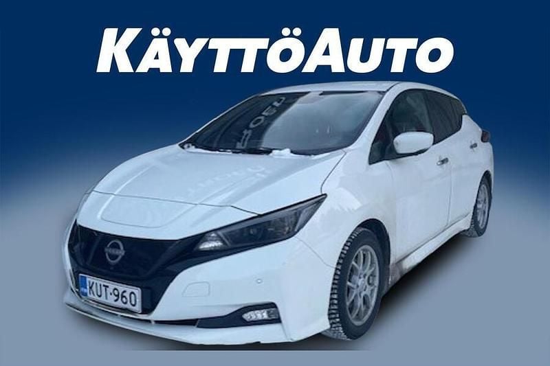 Käytetty Nissan Leaf 360º 110 kW (150 HP) 2022 Met. valkoinen Viistoperä