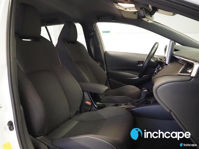 Käytetty Toyota Corolla Active 122 HP (89 kW) 2021 Farmari