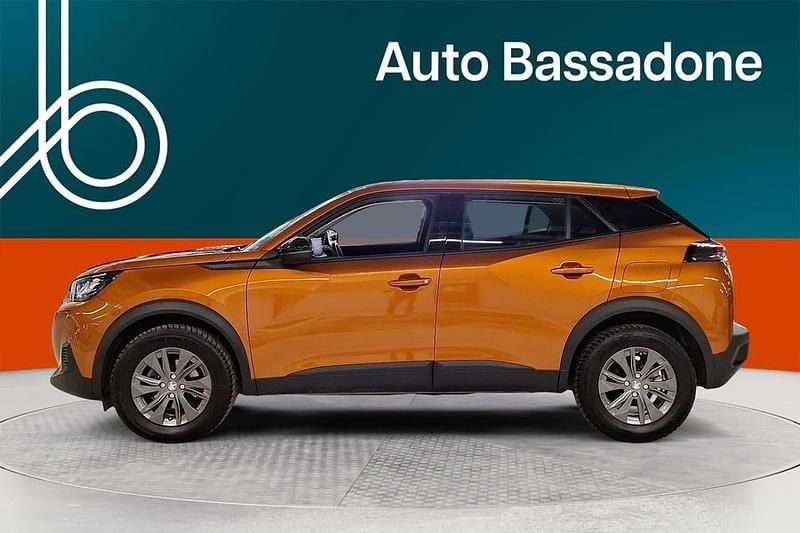 Käytetty Peugeot 2008 Active 131 HP (96 kW) 2022 Katumaasturi
