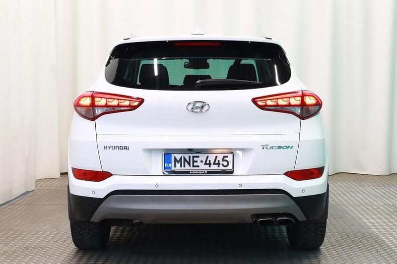 Käytetty Hyundai Tucson Comfort 177 HP (130 kW) 2017 Katumaasturi