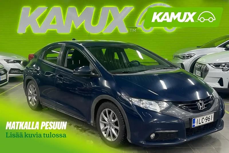 Käytetty Honda Civic 120 HP (88 kW) 2014 Sininen Sedan