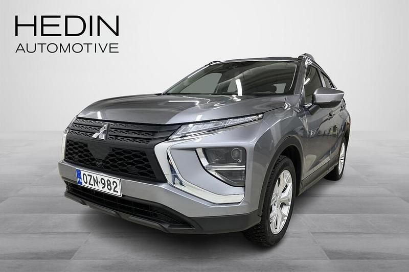 Harmaa Käytetty 2023 Mitsubishi Eclipse Cross Inform Katumaasturi | 25 900 € (Perustarjous) - Kuva 1/4