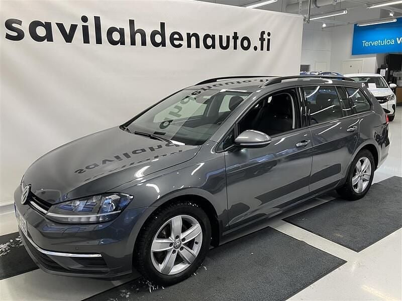 Käytetty VW Golf VII Comfortline 110 HP (80 kW) 2018 Harmaa Farmari