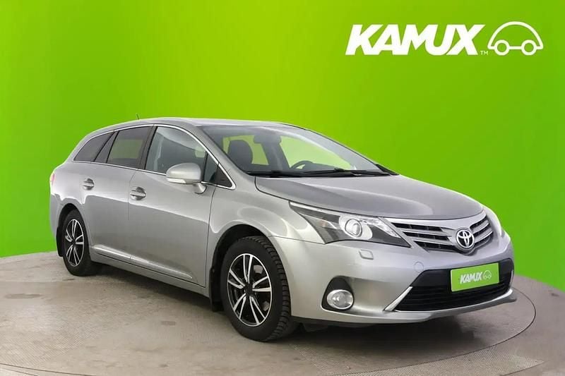 Hopea / harmaa Käytetty 2014 Toyota Avensis Multidrive S Farmari | 13 780 € (Perustarjous) - Kuva 1/4
