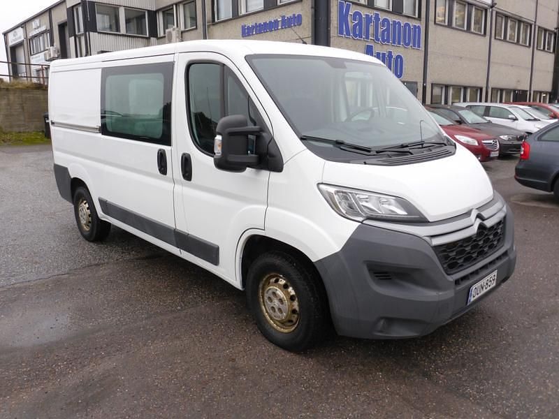 Valkoinen Käytetty 2014 Citroën Jumper Tila-auto | 8 950 € (Perustarjous) - Kuva 1/4