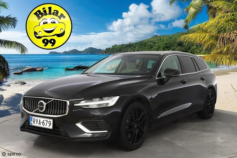 Käytetty 2023 Volvo V60 Core Farmari | 34 490 € (Supertarjous) - Kuva 1/3
