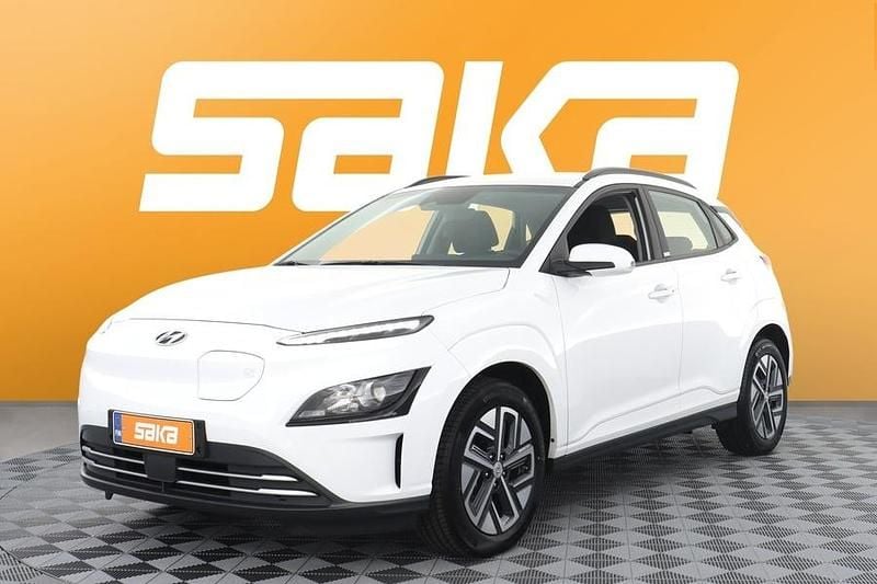 Käytetty Hyundai Kona Comfort 100 kW (136 HP) 2021 Katumaasturi