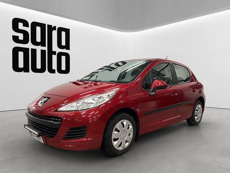 Käytetty Peugeot 207 95 HP (69 kW) 2011 Viistoperä
