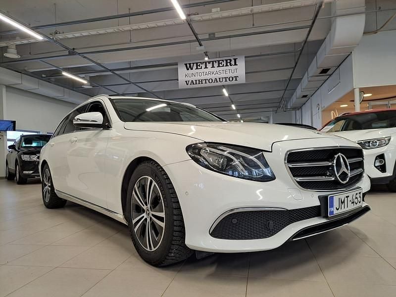 Käytetty Mercedes E200 Business 160 HP (117 kW) 2019 Valkoinen Farmari