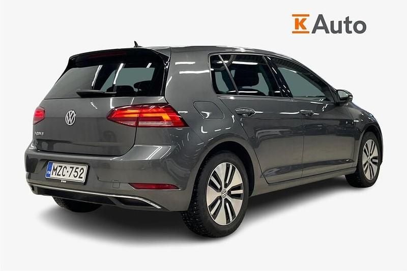 Käytetty VW e-Golf 100 kW (136 HP) 2019 Harmaa Viistoperä