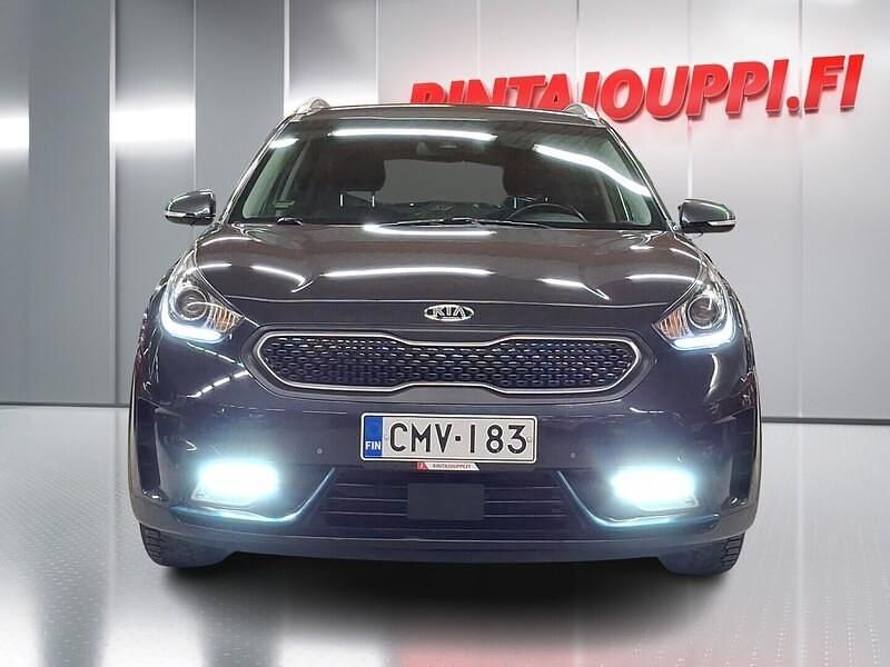 Käytetty Kia Niro EX 105 HP (77 kW) 2018 Musta Katumaasturi