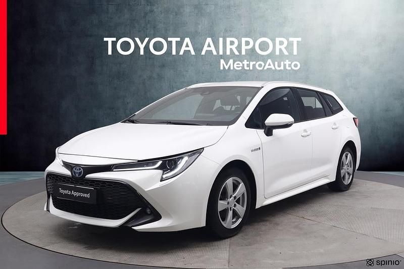 Käytetty Toyota Corolla Business Edition 122 HP (89 kW) 2020 Valkoinen Farmari