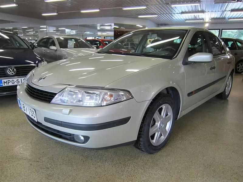 Käytetty 2005 Renault Laguna II | 2 900 € - Kuva 1/4