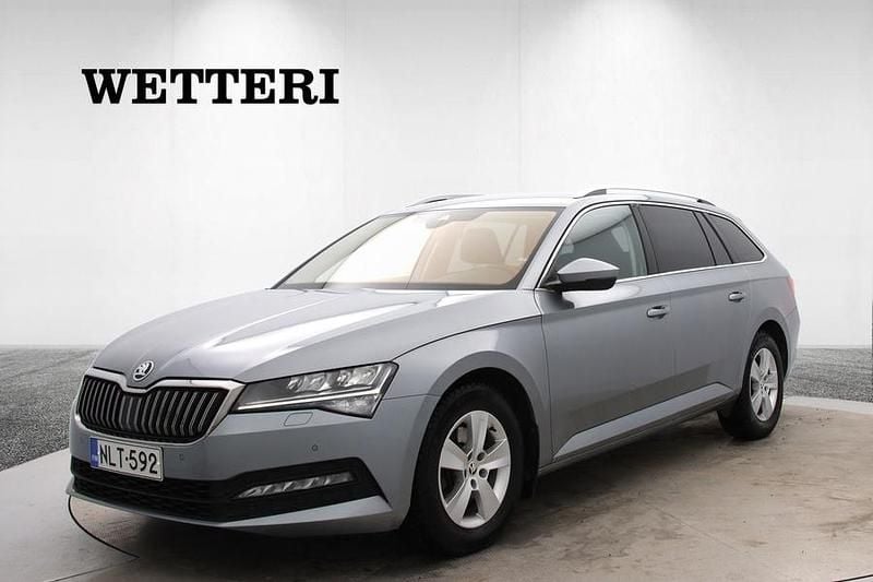 Käytetty Skoda Superb Ambition 150 HP (110 kW) 2020 Harmaa Farmari