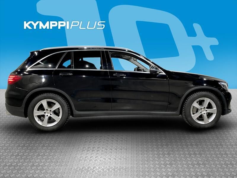 Käytetty Mercedes GLC250 Business 204 HP (150 kW) 2016 Katumaasturi