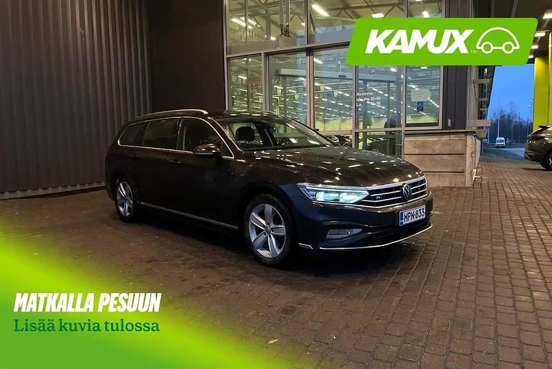 Musta Käytetty 2023 VW Passat Business Farmari | 33 900 € (Kallis) - Kuva 1/4