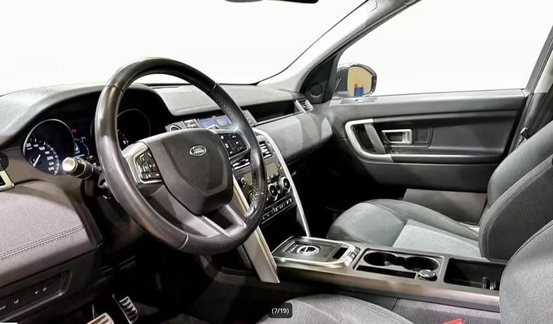 Käytetty Land Rover Discovery Sport Pure 150 HP (110 kW) 2019 Valkoinen Katumaasturi