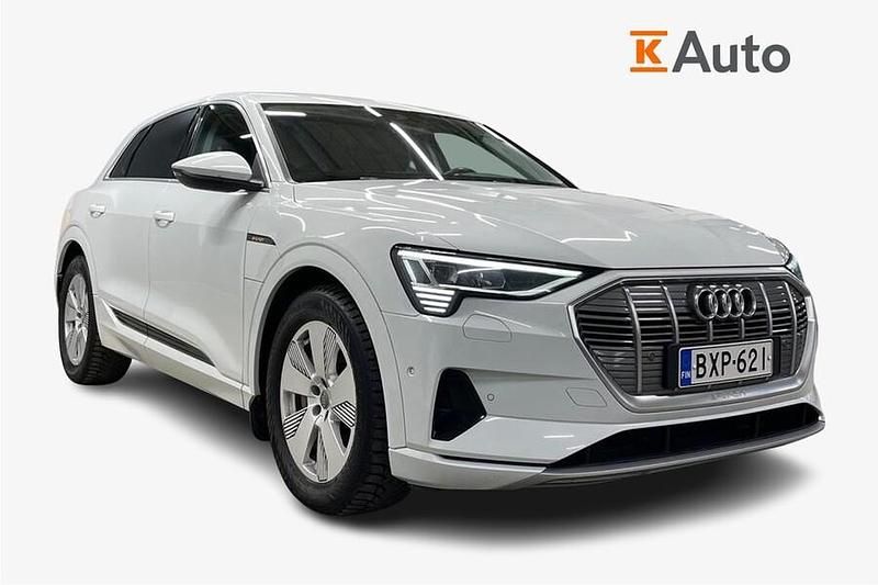 Käytetty Audi e-tron Advanced Plus 300 kW (408 HP) 2019 Katumaasturi