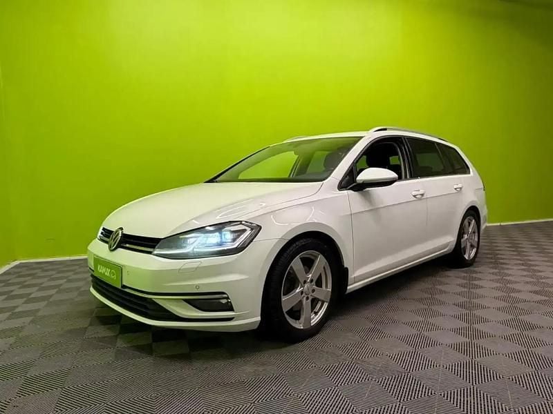Käytetty VW Golf VII Highline 150 HP (110 kW) 2018 Valkoinen Farmari