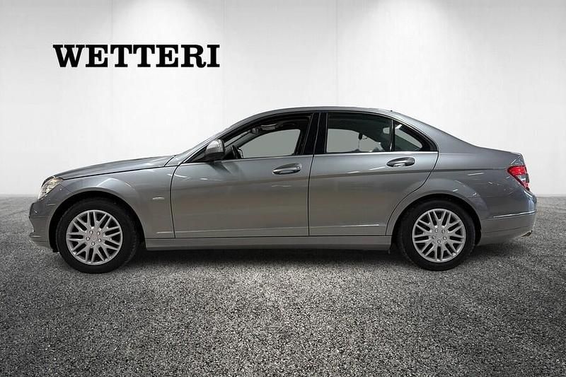 Käytetty Mercedes C200 184 HP (135 kW) 2007 Sedan