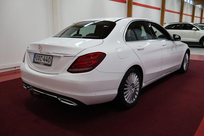Käytetty Mercedes A180 Business 156 HP (114 kW) 2018 Sedan
