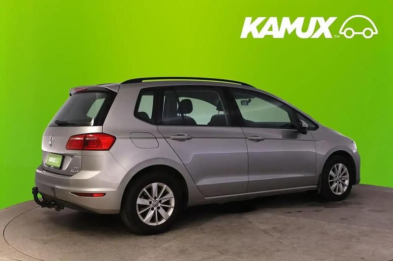 Käytetty VW Golf Sportsvan Comfortline 110 HP (80 kW) 2014 Hopea / harmaa Tila-auto