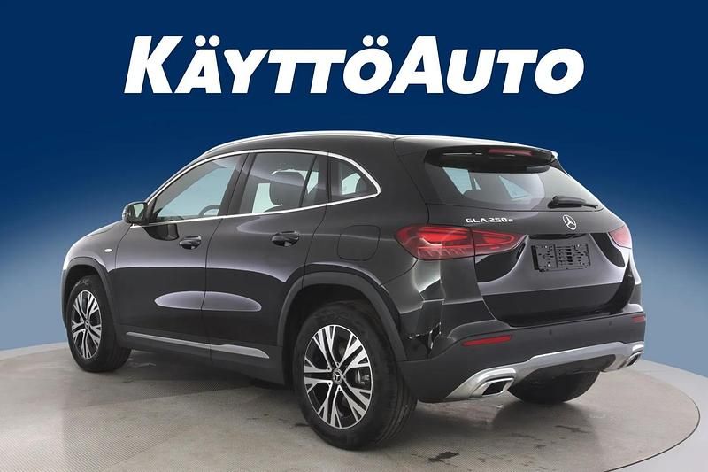 Uusi Mercedes GLA250 Edition 163 HP (119 kW) 2025 Yönmusta Katumaasturi