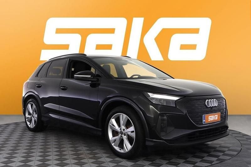 Käytetty Audi Q4 e-tron Advanced Plus 150 kW (204 HP) 2022 Katumaasturi