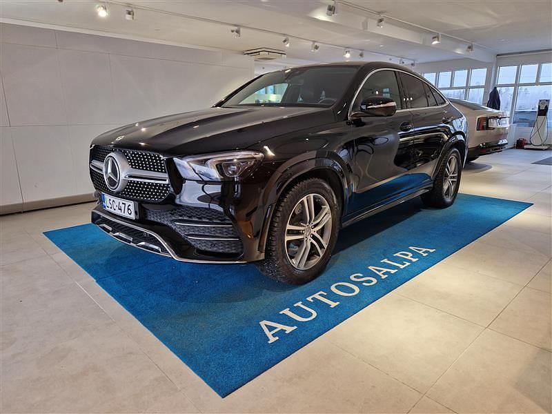Musta Käytetty 2023 Mercedes GLE350 AMG Coupe - kaksiovinen | 72 900 € (Perustarjous) - Kuva 1/4