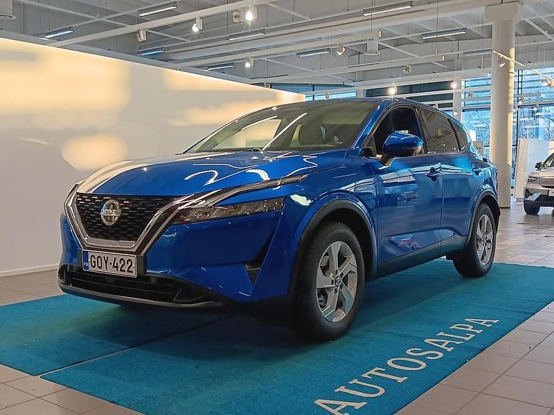 Käytetty Nissan Qashqai N-Connecta 158 HP (116 kW) 2022 Sininen Katumaasturi