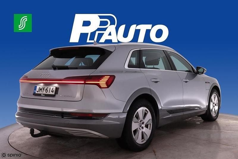 Käytetty Audi e-tron 300 kW (408 HP) 2021 Katumaasturi