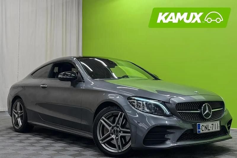 Käytetty Mercedes C300 AMG 245 HP (180 kW) 2019 Hopea / harmaa Coupe - kaksiovinen