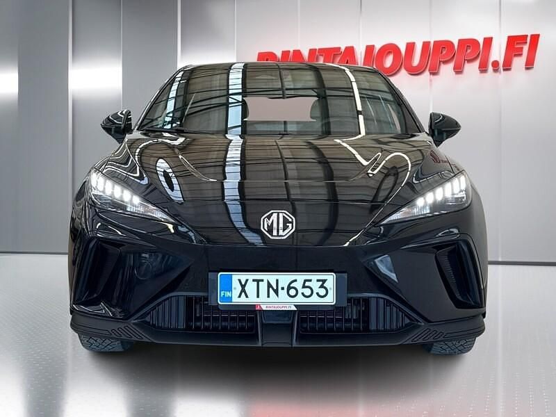 Käytetty MG MG4 EV 125 kW (170 HP) 2023 Viistoperä