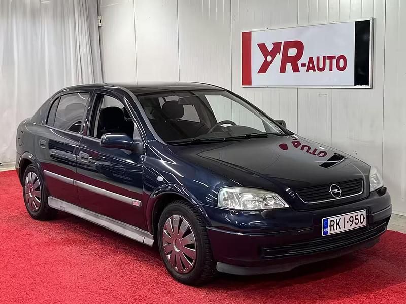 Hopea Käytetty 2002 Opel Astra Enjoy Farmari | 1 980 € - Kuva 1/4
