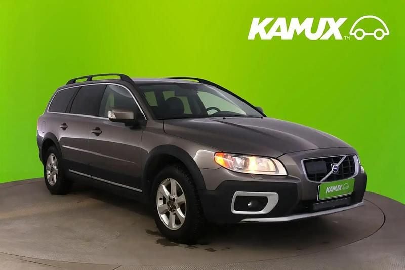 Käytetty Volvo XC70 Summum 185 HP (136 kW) 2008 Hopea / harmaa Farmari